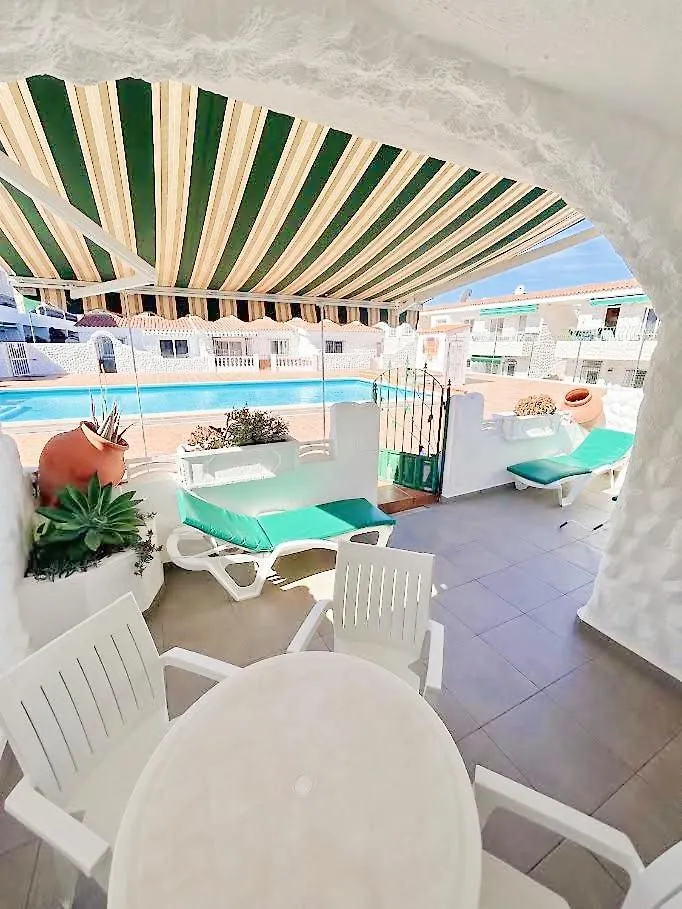 Bungalow En San Eugenio Bajo Lejlighed Costa Adeje  0*, Costa Adeje (Tenerife)